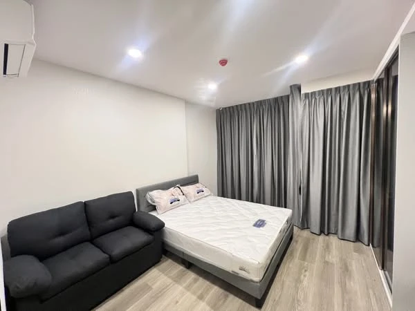 For rent: SOHO Bangkok Ratchada, ready to move in, fully furnished, hurry and reserve now!