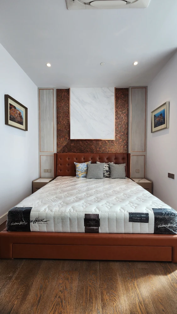 For rent: Supalai ICON Sathorn, 18th floor, beautiful unit, fully furnished. Book now! Don't miss out!