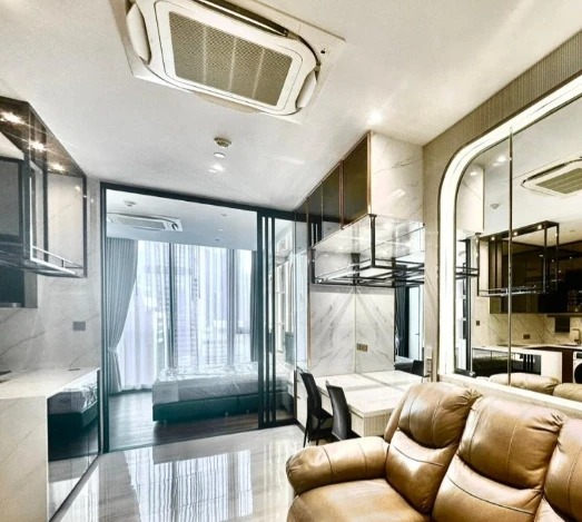 For rent: Supalai ICON Sathorn, 20th floor. Beautifully furnished and ready to move in. Book now! (Quickly!)