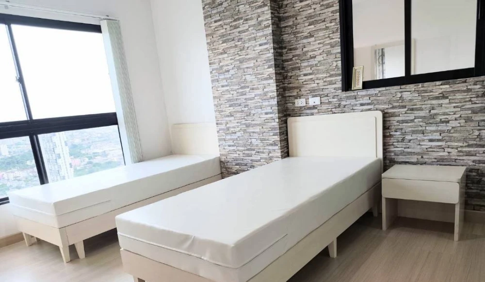 For sale/rent Supalai Loft @ Talat Phlu Station, spacious and comfortable room, suitable for a family. Reserve now before it's too late.
