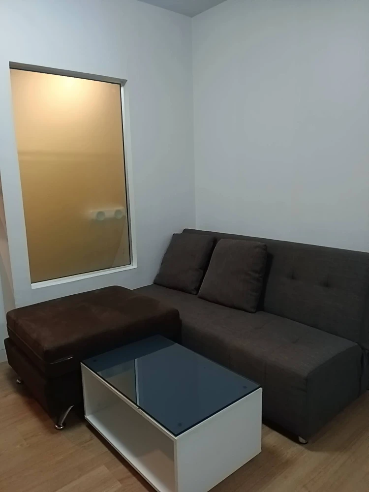 For rent: Supalai Mare Pattaya. A lovely room in a great location, fully furnished with all amenities. Just bring your bags and move in!