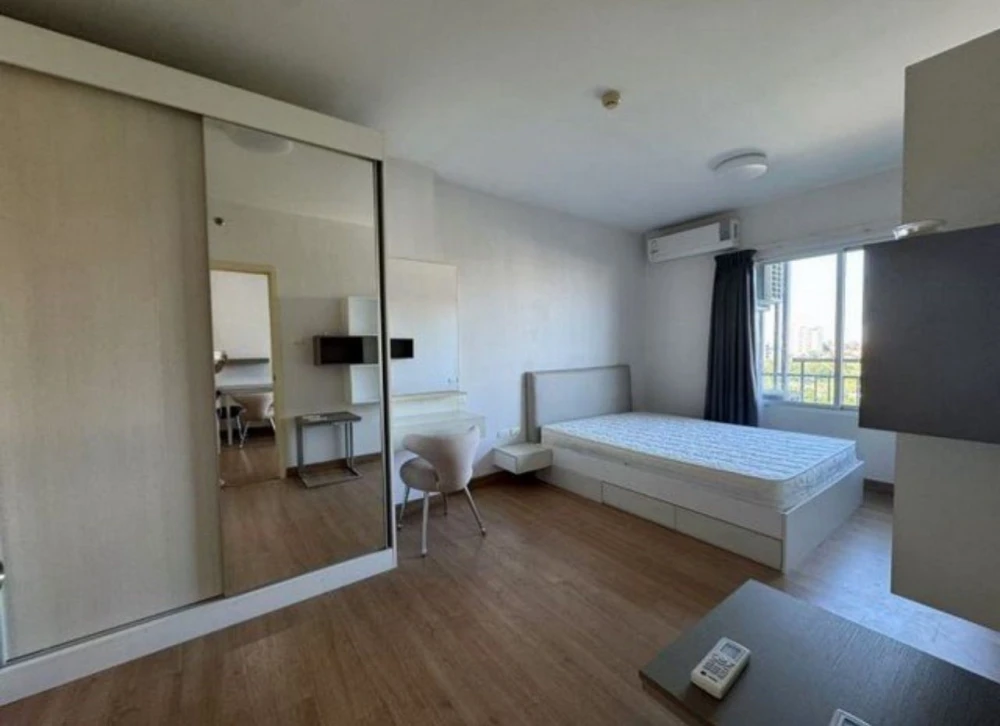 For rent: Supalai Mare Pattaya, 1 bedroom, 1 bathroom, spacious living area, great location, beautiful view. Book now!
