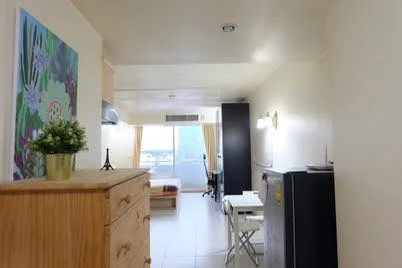 For rent Supalai Park Phahon Yothin 21, large room 43 sq m., clean, northern view, no buildings blocking, ready to move in.