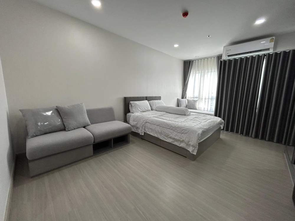 For rent: Supalai Park Yaekfaichai, 11th floor, fully furnished. Book now! (Quickly!)