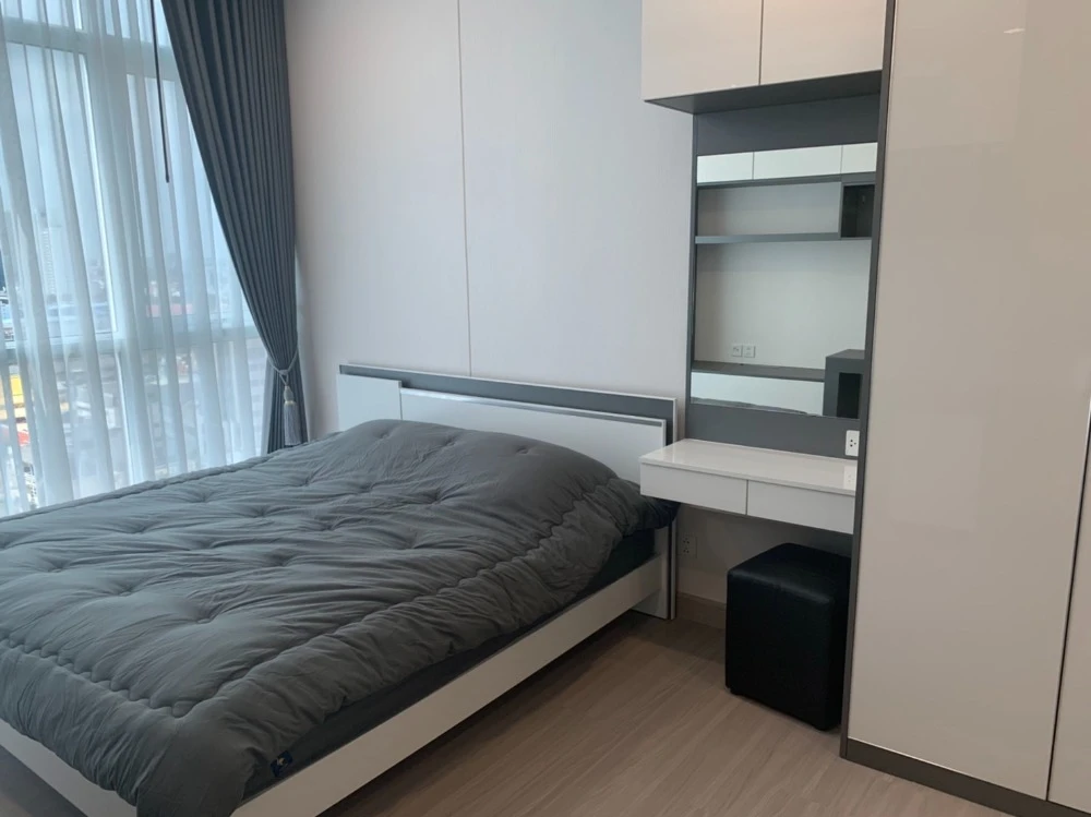 For rent Supalai Premier Si Phraya-Samyan, 15th floor, spacious room, comfortable, fully furnished, reserve now.