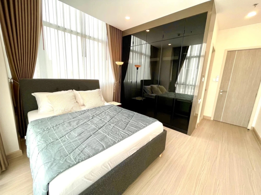 For rent: Supalai Premier Si Phraya-Samyan, spacious room, nice to live in, fully furnished, high floor, hurry and reserve now!