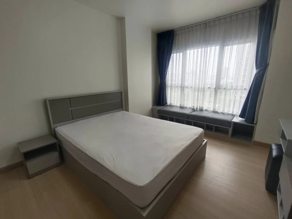 For rent Supalai Veranda Rama 9, Building A, 10th floor, room next to swimming pool view, ready to move in, just bring your bags and move in.