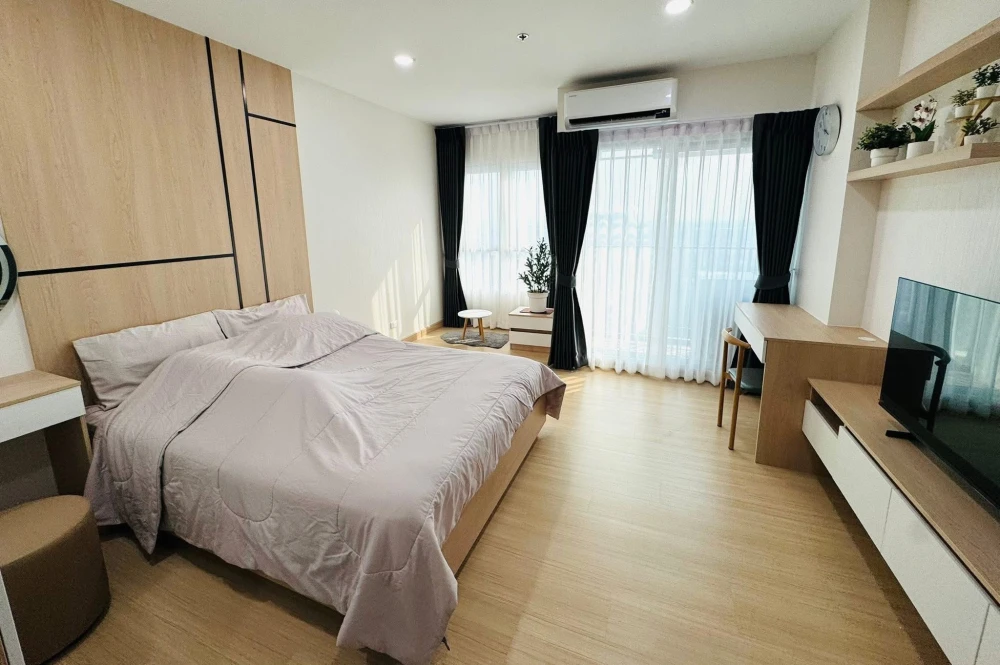 For rent: Supalai Veranda Sukhumvit 117, studio room, 29 sq m, 27th floor. Stunning built-in furnishings. You definitely need to book this one!