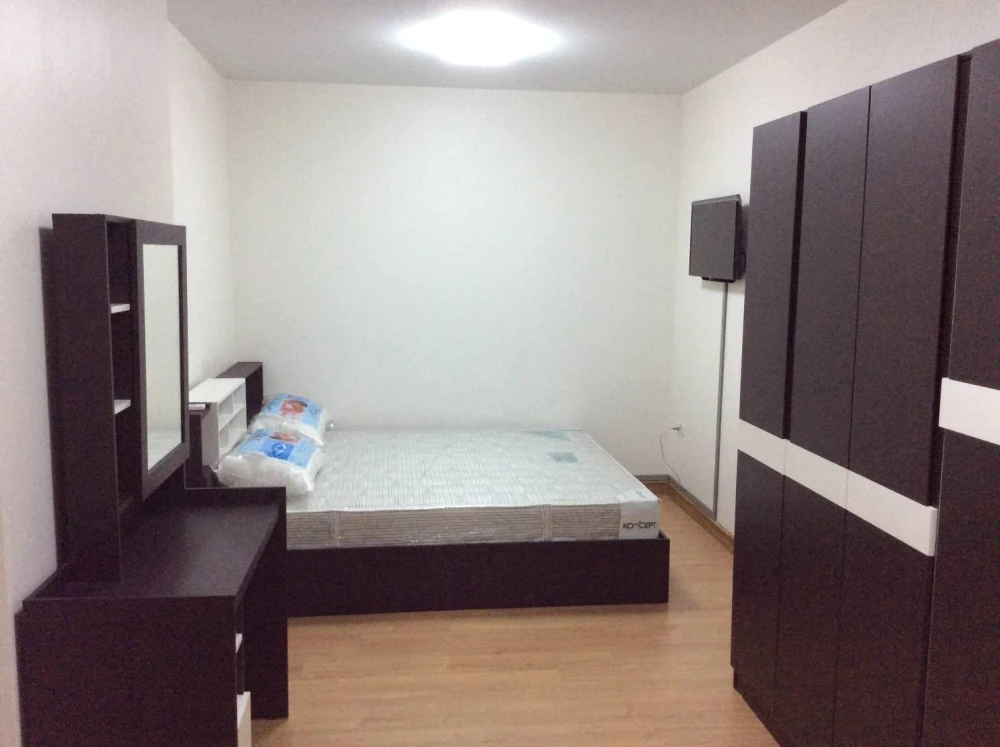 For rent Supalai Vista Pak Kred Intersection, high floor room, spacious and comfortable, hurry and reserve now.