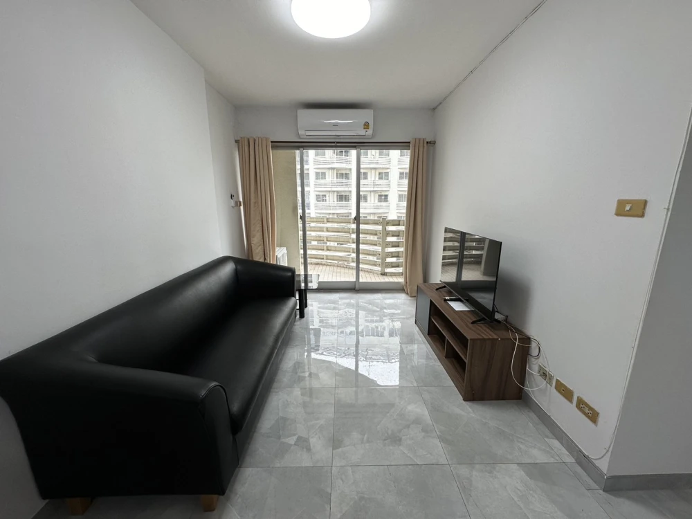 For rent: SV. CITY Rama 3, a nice room, complete with furniture and electrical appliances. Just come and move in.