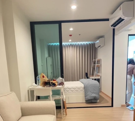 For rent: Terra residence, 17th floor, separate room. Interested? Hurry and book now. Don't miss out! Hurry!