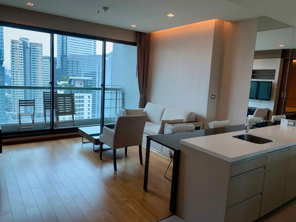 For rent: The Address Sathorn, 30th floor, fully furnished, ready to move in, book now, don't miss out.