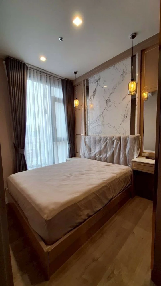 For rent: The Address Siam-Ratchathewi, 10th floor. A lovely, fully furnished unit. Book now!