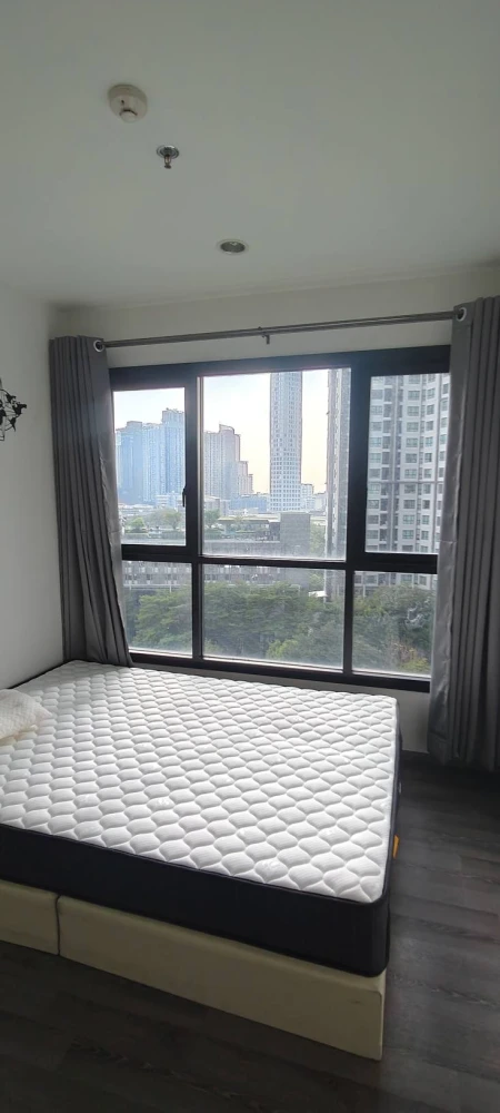 For rent: The Base Park East, ready to move in, fully furnished, complete amenities. Book now!