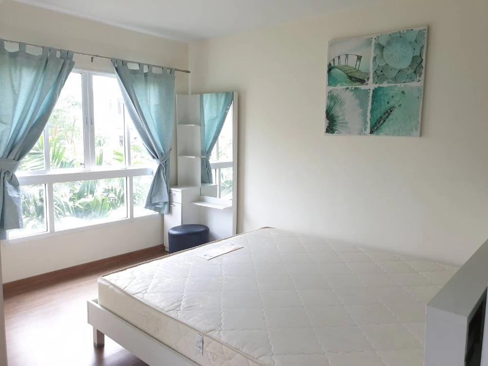 For rent: The Connexion, 3rd floor, fully furnished unit, ready to move in. Book now!