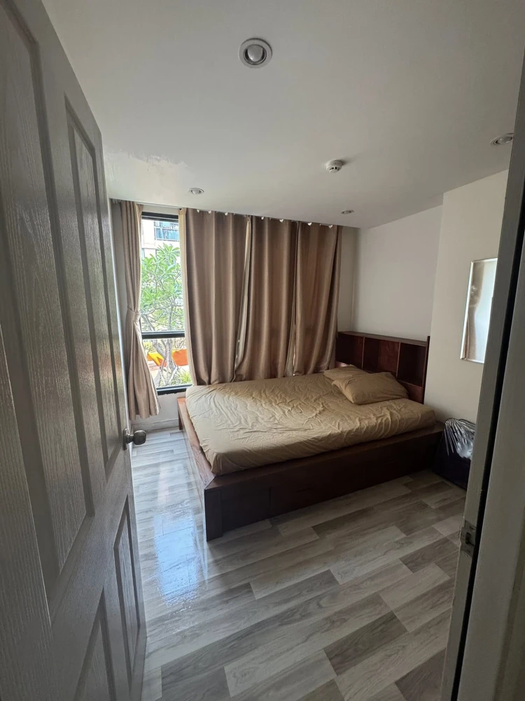 For rent: The Cube Plus Chaengwattana, 2 bedrooms, 1 bathroom, 3rd floor (not high), affordable price. Book now, don't miss out!