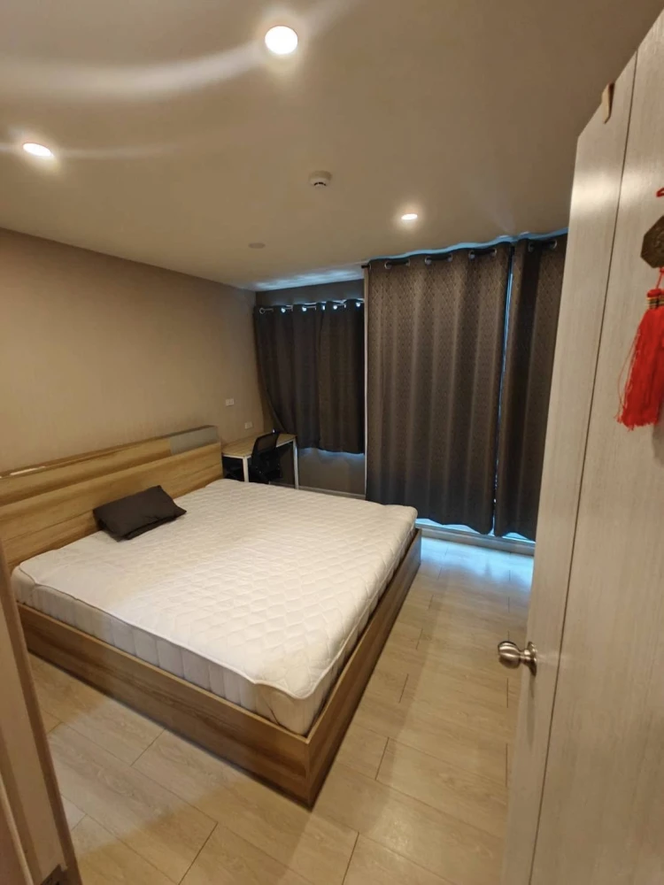 For rent: The Elegant Ladprao, 1 unit on the 8th floor. Excellent location, fully furnished, beautiful view. Book now!