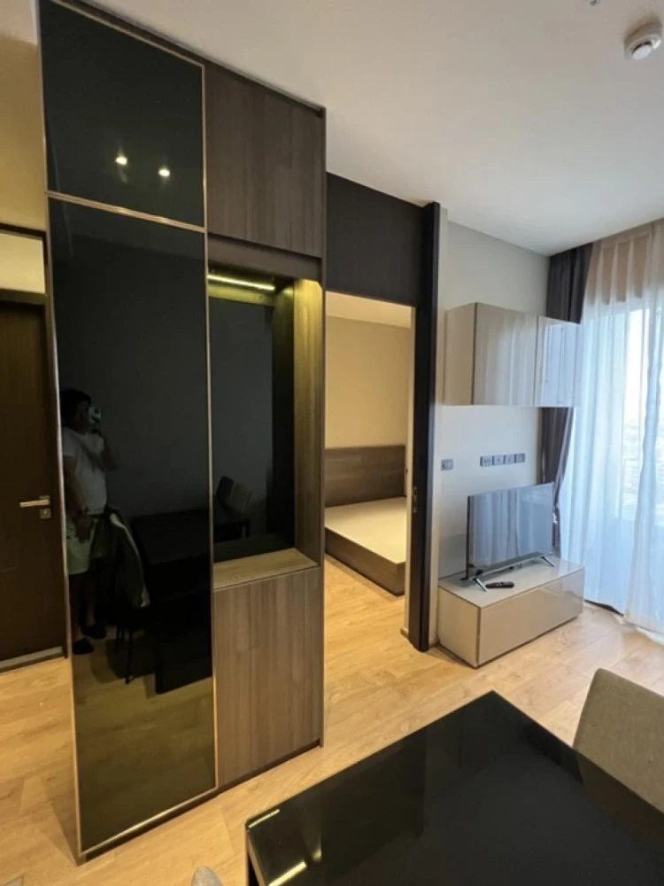 For rent: The FINE Bangkok Thonglor-Ekamai, 21st floor, fully furnished room, ready to move in, reserve now, urgently.