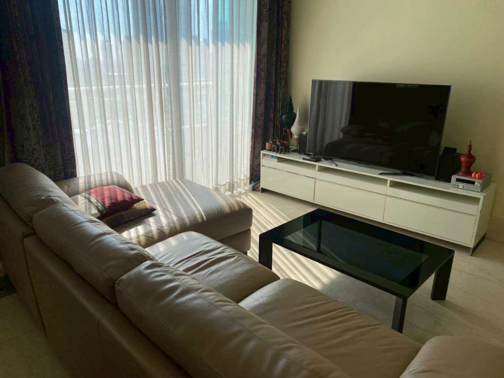 For rent: The Infinity, a luxury condo in the best Sathorn location. Spacious, quiet, and highly private rooms. Book now!