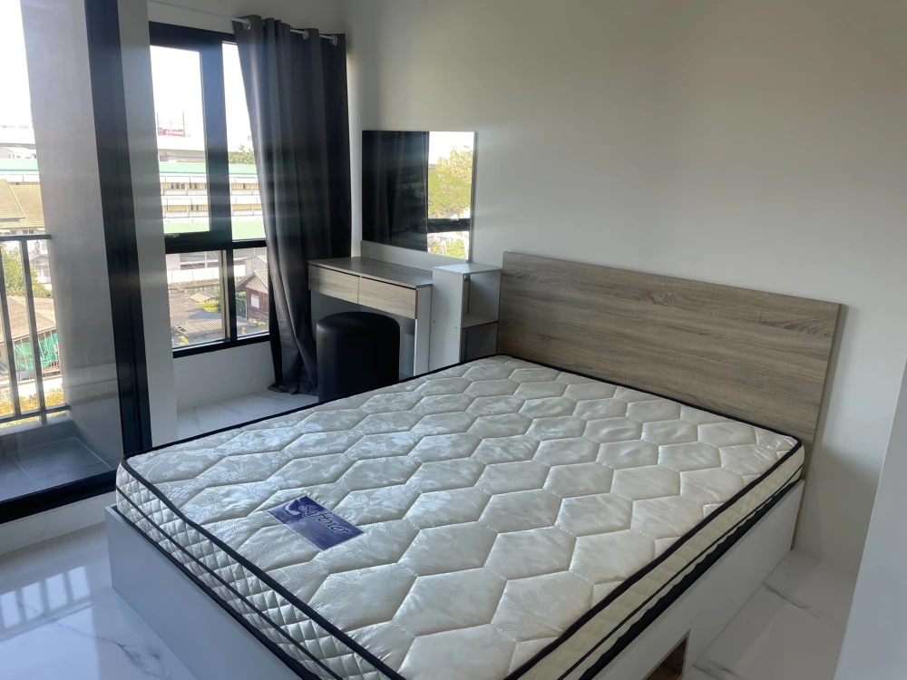 Studio apartment for rent at The Interchange Laksi. Fully furnished with complete amenities. Book now!