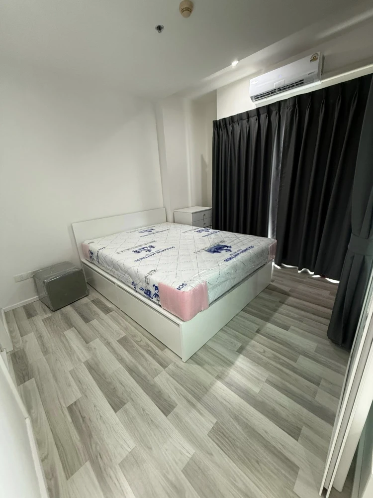 For rent: The Key Chaengwattana. Beautiful room, fully furnished, and equipped with appliances. Book now to secure your unit!
