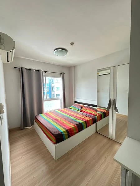 For rent: The Kith Lumlukka Klong 2, 1 bedroom, 1 bathroom, good location, fully furnished and equipped, reserve now!