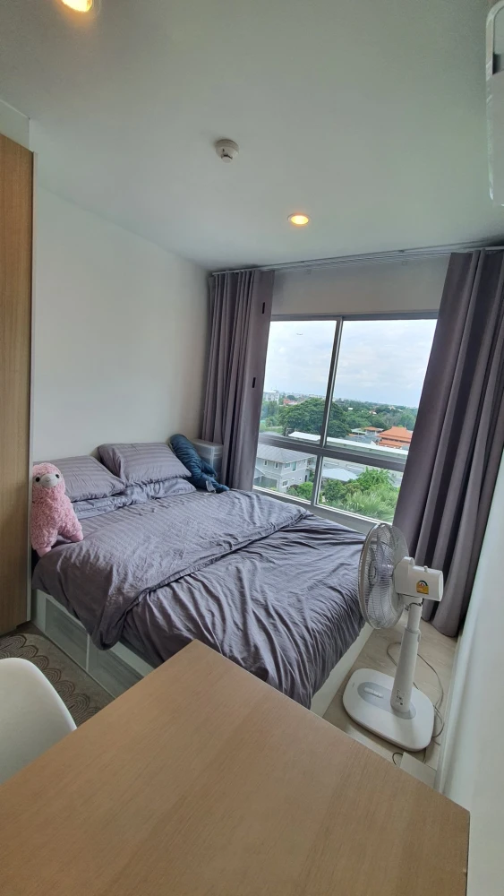 For rent: The Kith Plus Phahonyothin Khukot, a lovely room on the 7th floor, fully furnished, just bring your bags and move in.