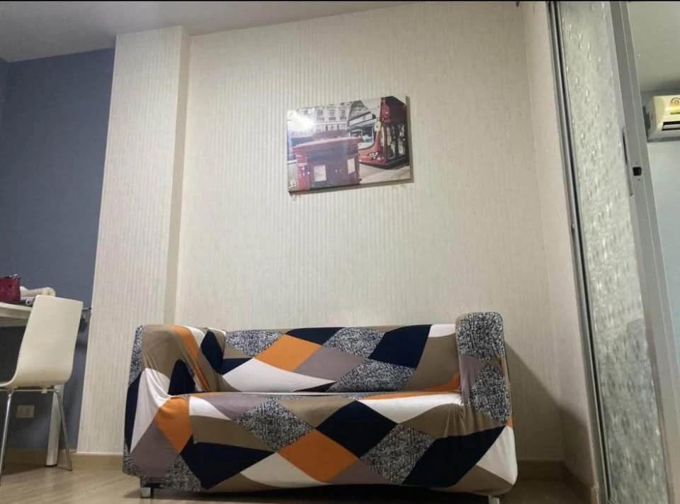 For rent: The Kith Plus Phahonyothin Khukot, a nice room, good location, comes with a full set of furniture at a very good price, don't miss it.