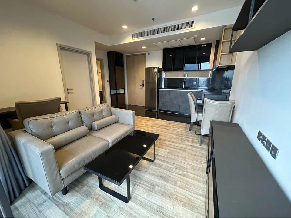 For rent or sale The Line Chatuchak-Mochit, corner room, quiet, open view, beautiful location, not next to the elevator, not next to the garbage room.