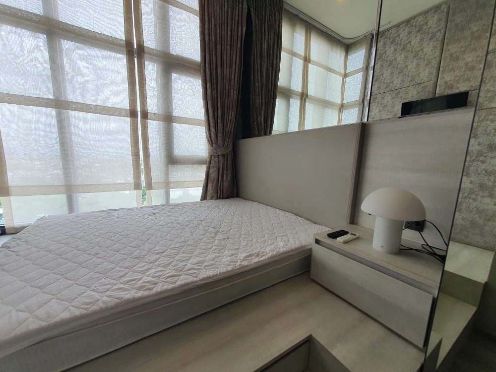 For rent: The Line Sukhumvit 101, 1 bedroom, 1 bathroom, high ceiling, airy, built-in wall, awesome! Reserve now!