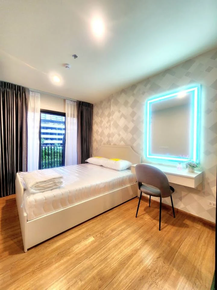 For rent: The Line Vibe, a beautifully decorated room, well-built-in, convenient and complete here. Hurry and book today. Don't wait.