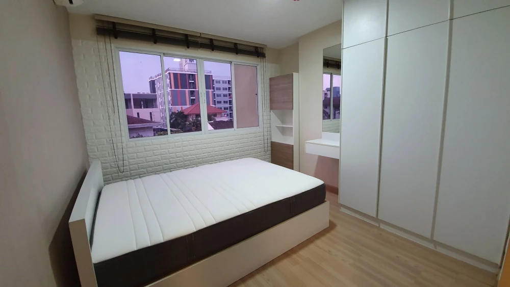 For Rent: The Maple Ratchada-Ladprao, 1 Bedroom, 1 Bathroom, 4th Floor, Fully Furnished, Unobstructed View, Not Hot. Book Now!