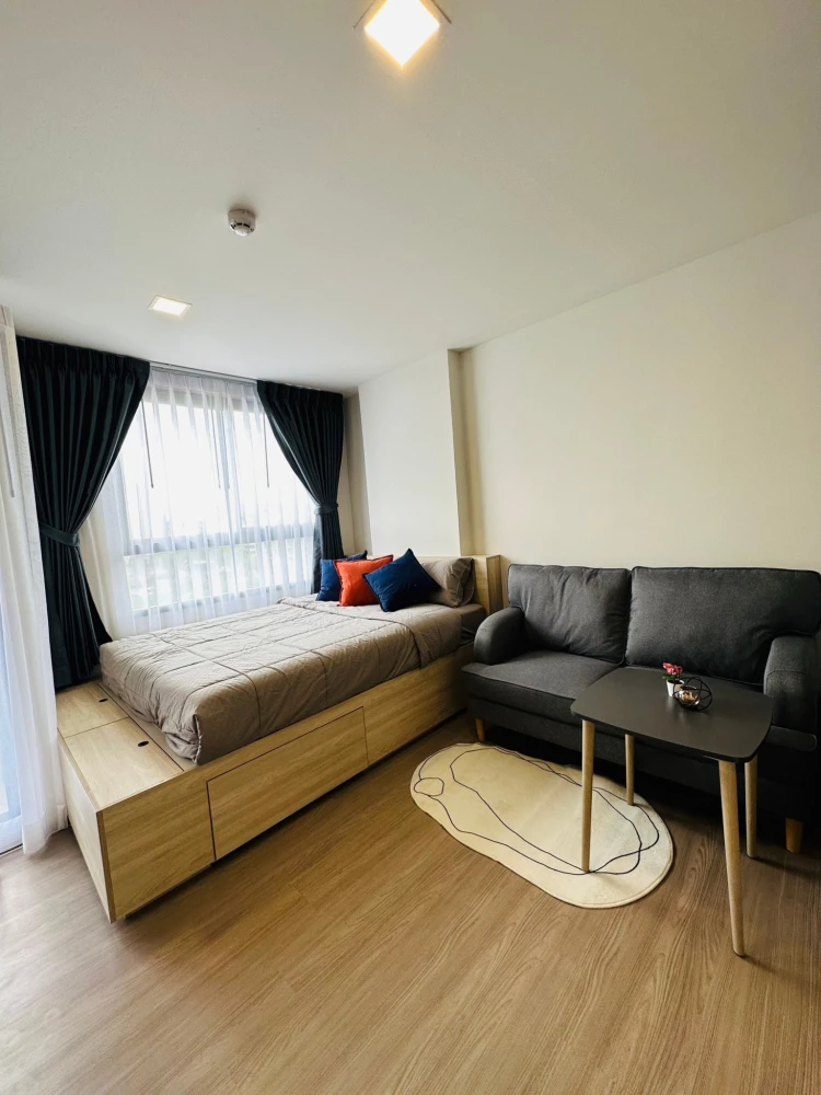 For rent THE MUVE Bangna Studio room, separate closed kitchen, full electrical appliances, hurry to reserve.