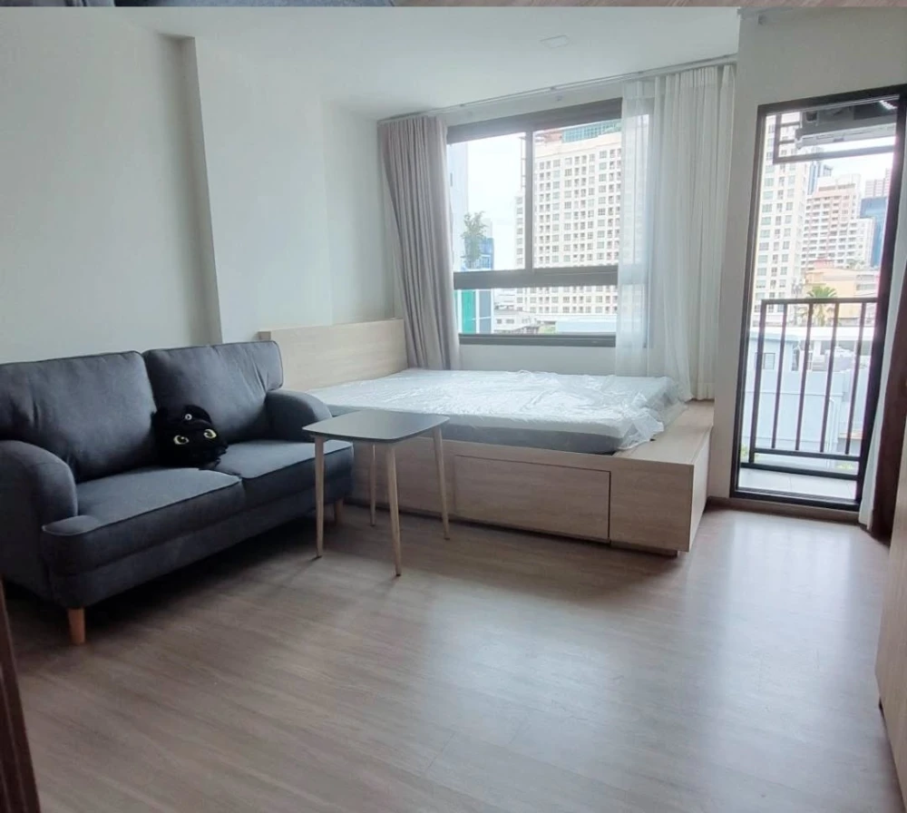 For rent: The Muve Pradipat Studio room, fully furnished, good location, convenient transportation, don't miss it!