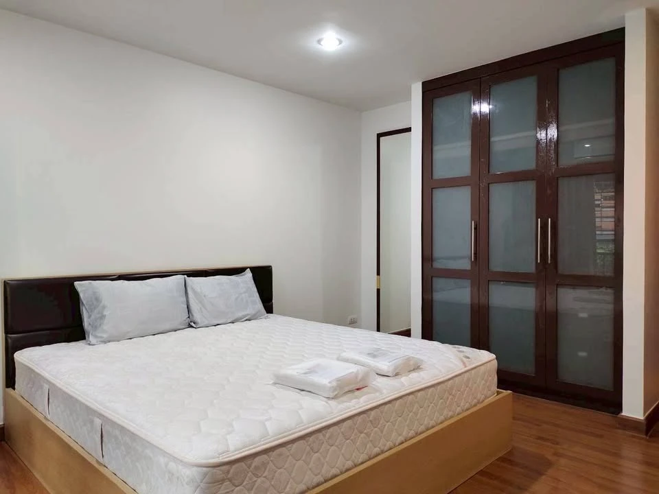 Studio room for rent at The Next Sukhumvit 52, fully furnished. Book now!