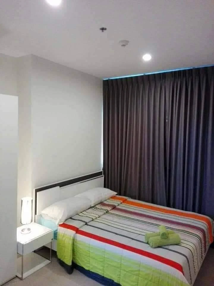 For rent: The Niche Pride Thonglor-Phetchaburi. Ready-to-move-in unit with spacious living area. Book today! Don't miss out!