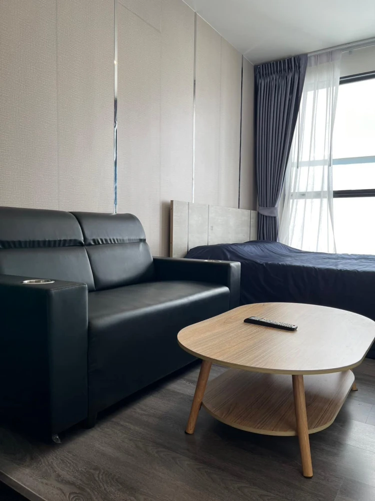 For rent: The Origin Onnut, a nice room with complete furniture and electrical appliances. Just come and move in. Don't wait.