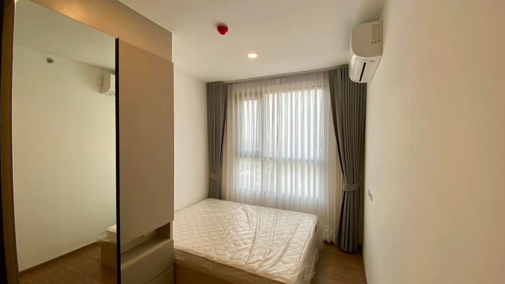 For rent: The Origin Ram 209 Interchange, 19th floor, city view, fully furnished + electrical appliances, hurry and reserve now.