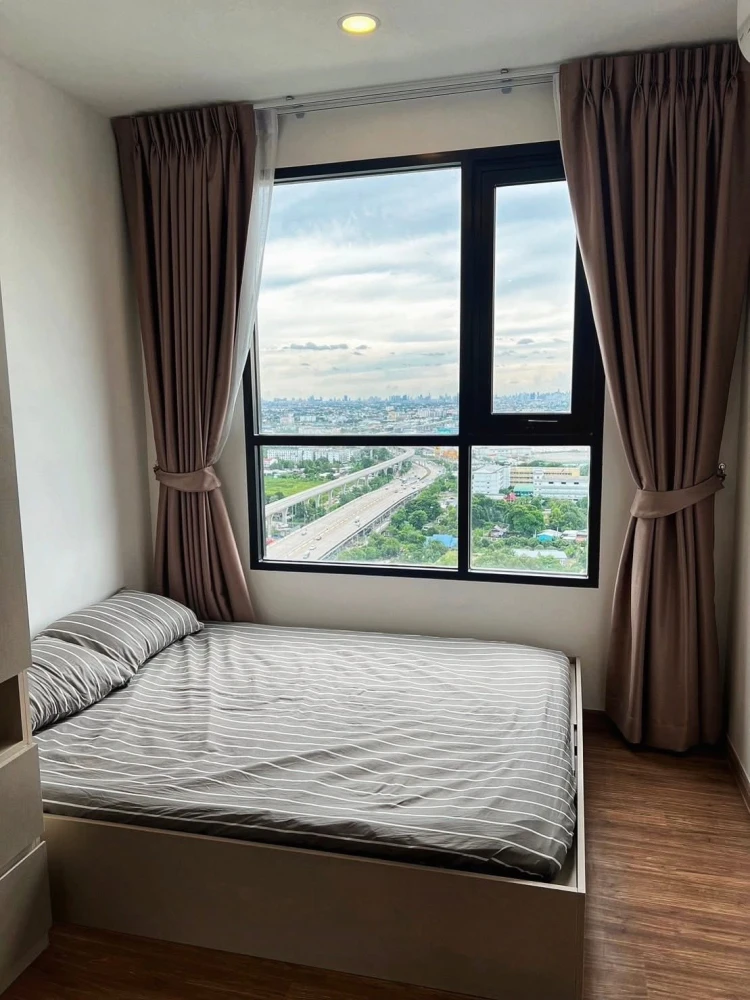 For rent THE ORIGIN Ram 209 Interchange, spacious room, lots of usable space, 24th floor, good location, beautiful view, not blocked, don't miss it.