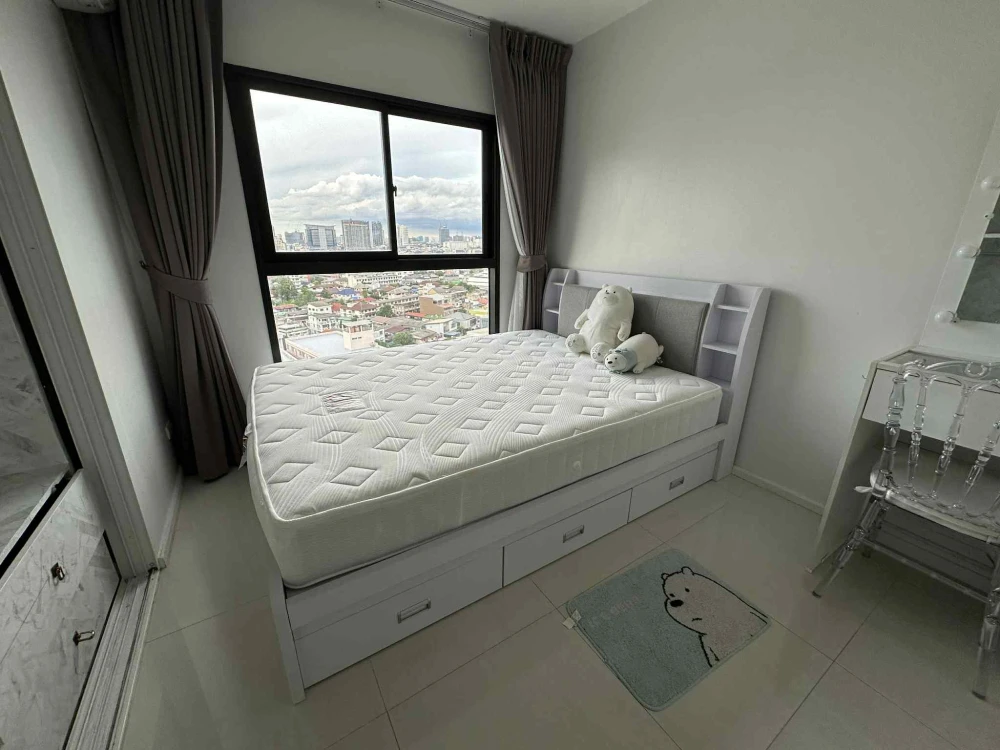 For rent: The Parkland Charan–Pinklao, 15th floor, nice room, fully furnished, book now, hurry!