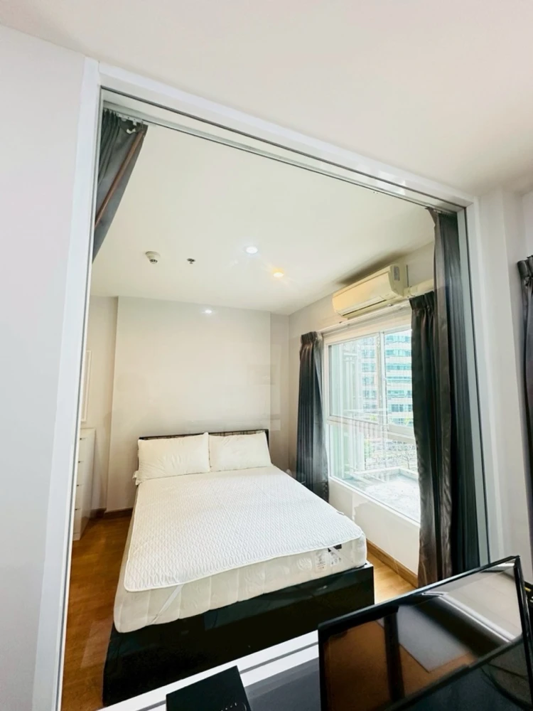 For rent: The Parkland Grand Asoke-Phetchaburi, 6th floor, fully furnished unit. Book now!