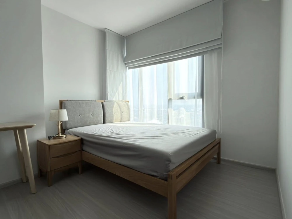 For rent: The Parkland Phetkasem 56. Fully furnished with appliances. Just bring your bags and move in!