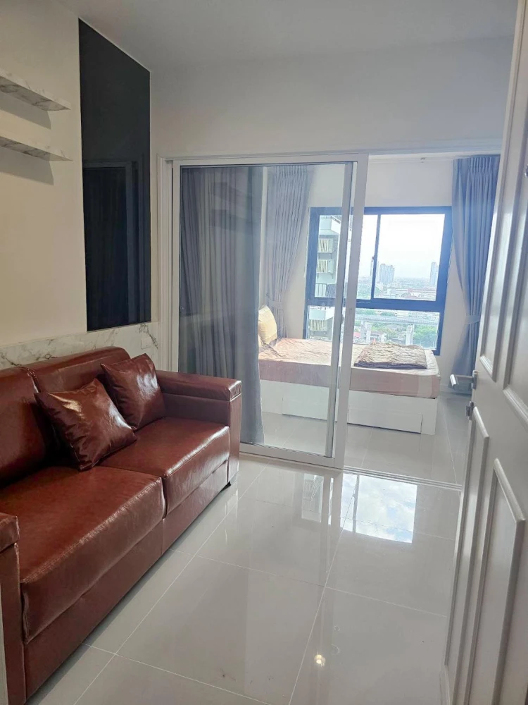 For rent: The Parkland Phetkasem-Thapra, 17th floor, fully furnished, nice to live in, book now.