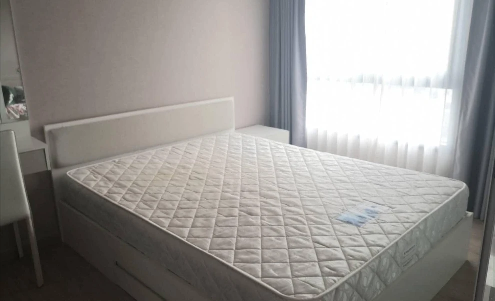 For rent: The Parkland Phetkasem-Thapra, 18th floor, fully furnished and equipped with electrical appliances. Reserve now.