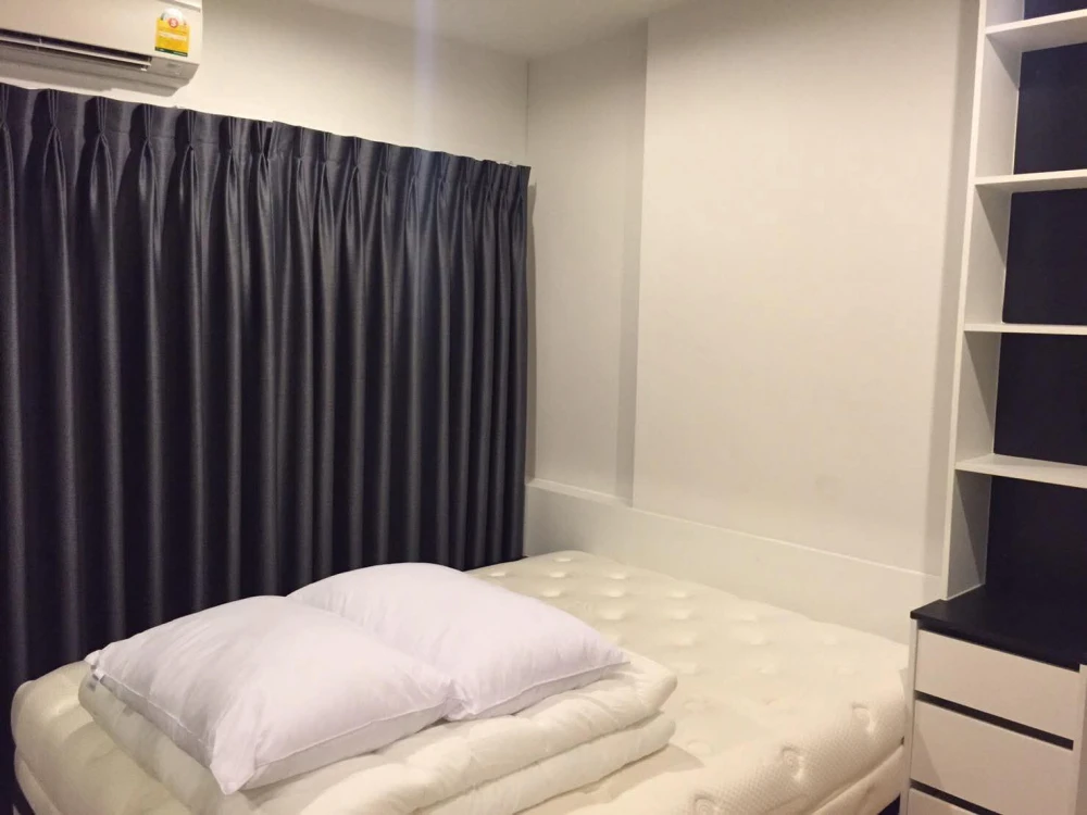 For rent: The Parkland Ratchada-Wongsawang. Nice room, fully furnished. Book now!
