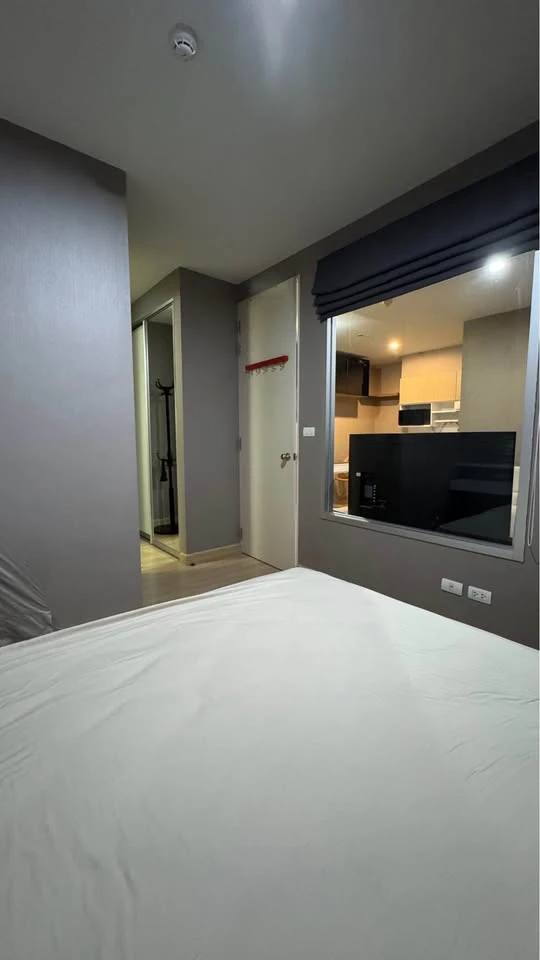 For rent: The Parkland Srinakarin Lakeside. Ready to move in, fully furnished, affordable price. Book now before it's too late!