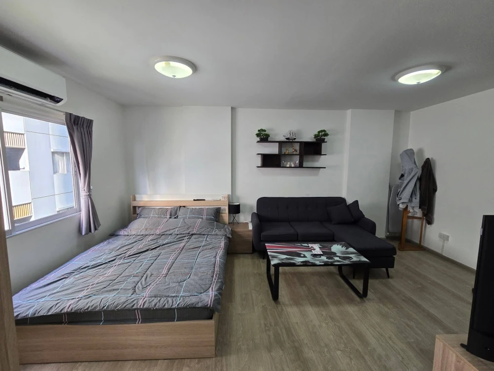 Studio condo for rent at The Point Condo Laem Chabang. Fully furnished. Book now!