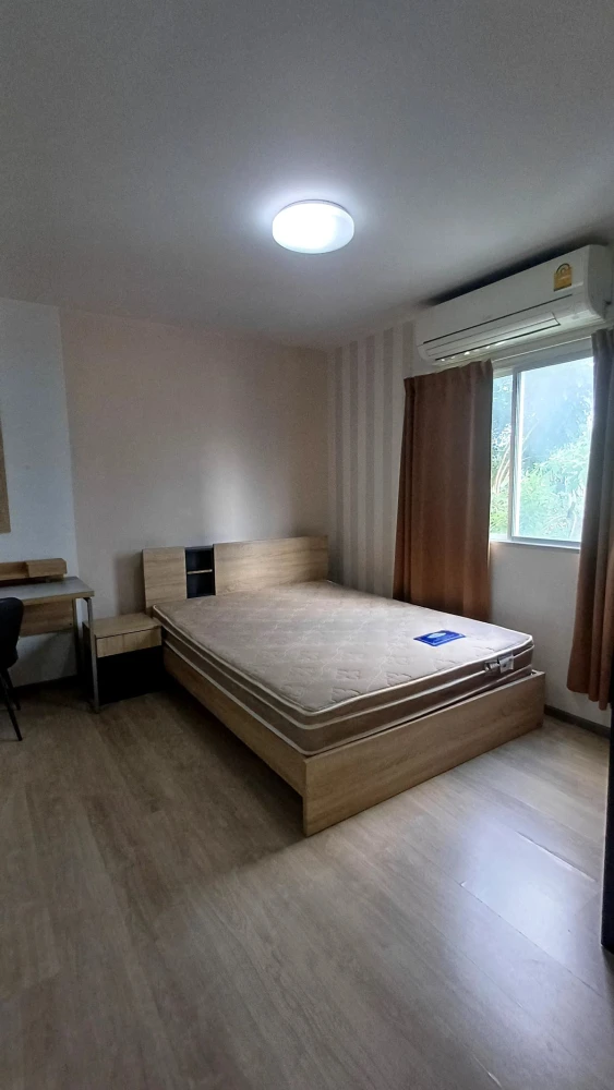 For rent: The Point Condo Rangsit-Klong 6 rooms, fully furnished, just bring your bags and move in. Reserve now!