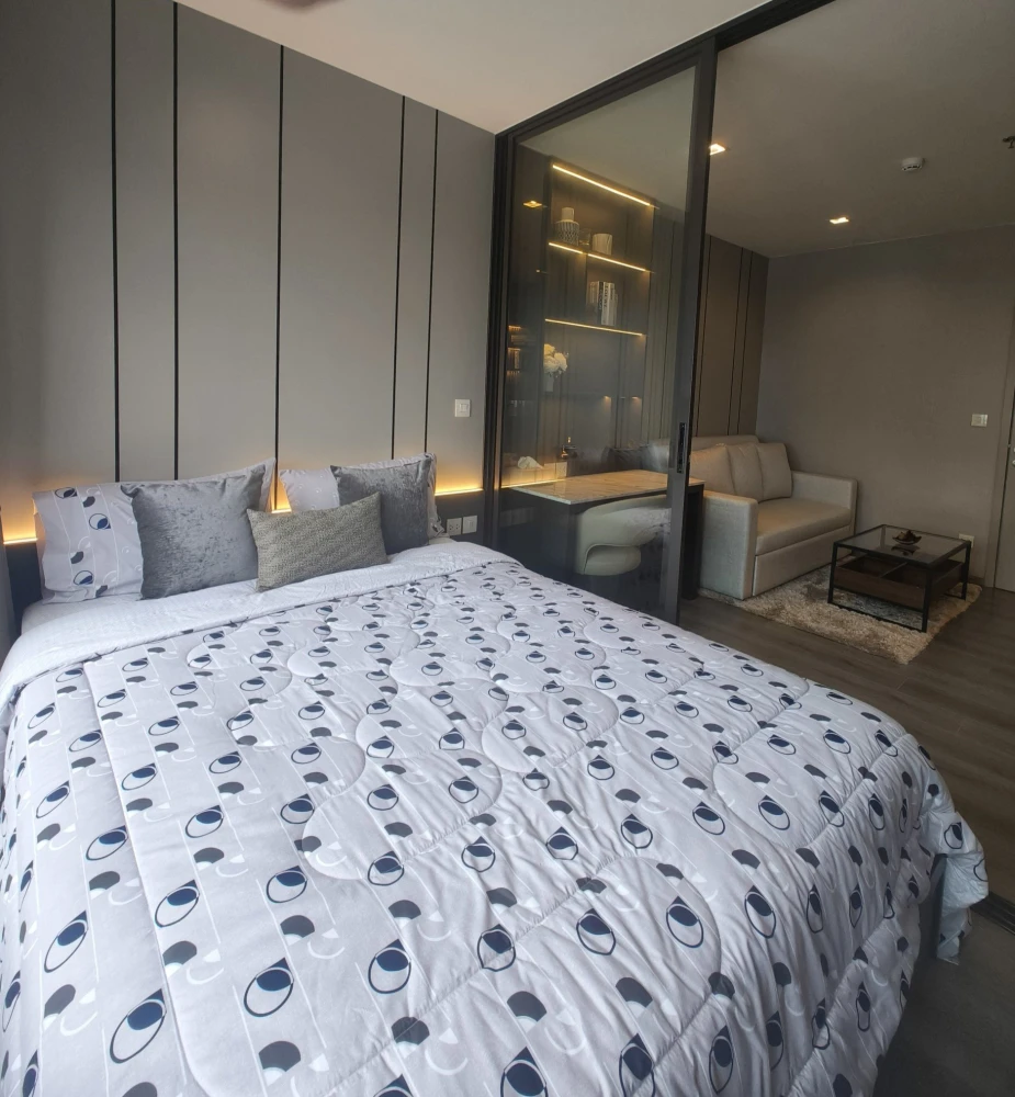 For rent: The Politan Aqua, north-facing room, stylishly decorated, built-in wall, fully furnished, book now.