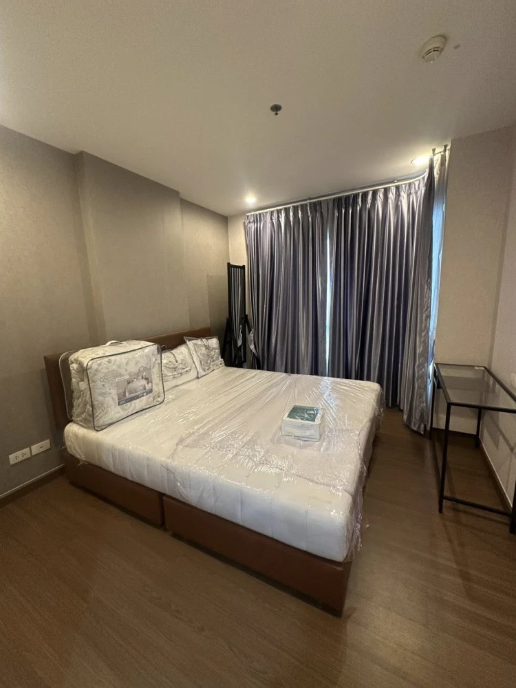 For rent: The President Sathorn – Ratchaphruek 2, high floor unit, fully furnished with appliances. Just bring your suitcase! Book now before it's too